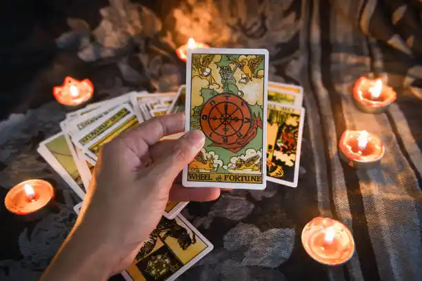 tarot cards Sayville